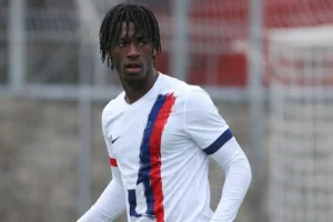 Átigazolási hírek – Man City szerződteti a PSG fiatalját, Forest az Inter középpályását