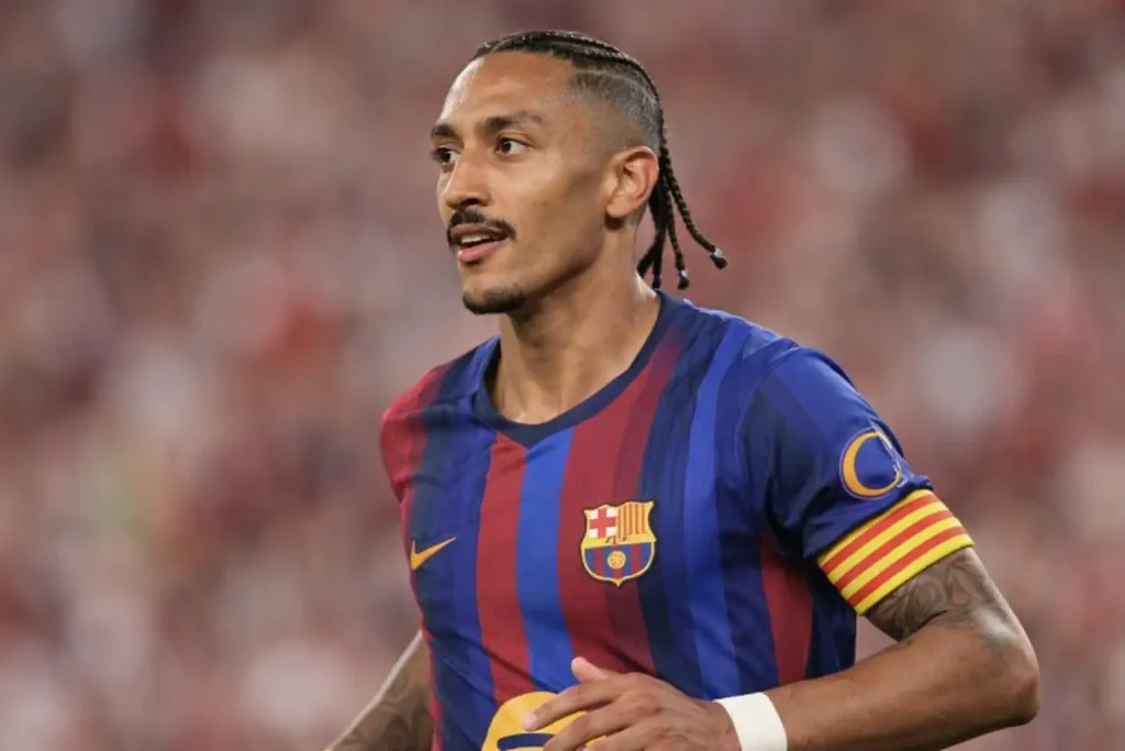 Barcelona hírek – Raphinha megelőzi Messi La Liga-rekordját a Ballon d'Or után