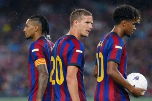 Barcelona támadó a 60 millió fontos Bayern München átigazolási célpontja Musiala és Olise tartaléktervei részeként