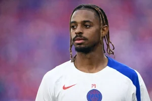 Bradley Barcola a Liverpoolhoz – Vörösök jelentős döntést hoztak a 145 millió fontos ügyben