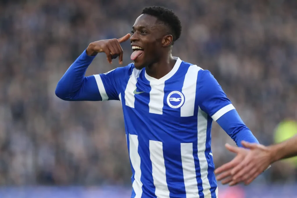 Danny Welbeck a Chelseahez igazolt – Tapasztalt támadó Premier League rekordot döntött