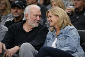 Gregg Popovich feleségül vette egykori Spurs segédedző volt feleségét