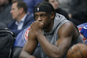 Jalen Duren merész lépést fontolgat a Pistons szerződéses vitája miatt