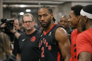 Kawhi Leonard 126 milliós szerződés a Raptorsnál – Friss hírek
