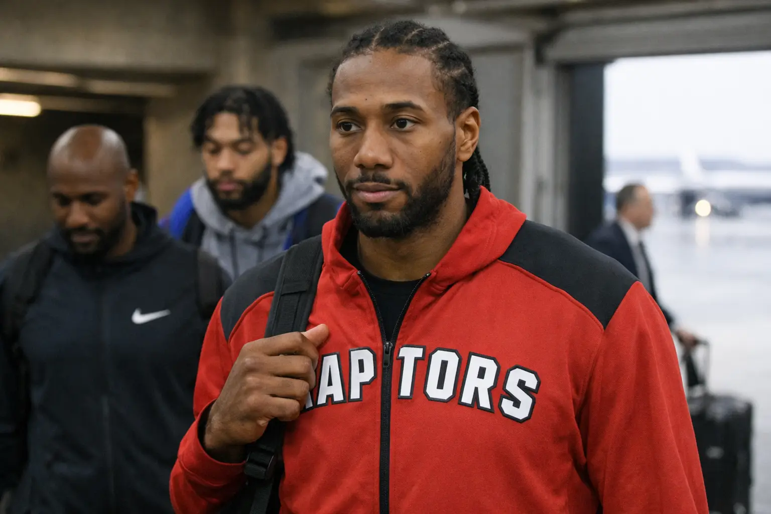 Kawhi Leonard átigazolása a Clippersből a Raptorshoz végre megvalósul
