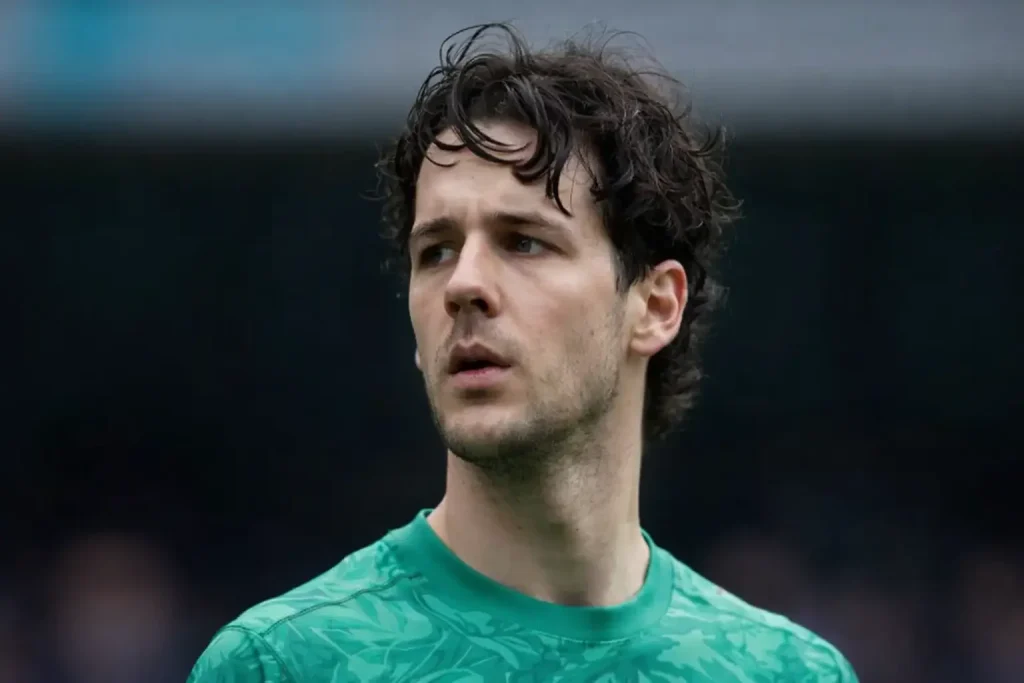 Leeds United átigazolási hírek – Whites közel állnak James Trafford megszerzéséhez
