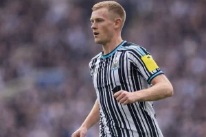 Lewis Hall – Friss transzferremény a Man Unitednek Newcastle ellenére
