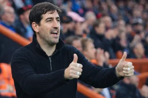 Liverpool átigazolási hírek – Kiemelkedő tárgyalások Andoni Iraola sztárjával, távozás európai nagycsapathoz