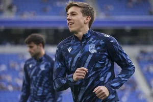 Liverpool átigazolási hírek – Man City és Vörösök harca 50 milliós La Liga-védőért