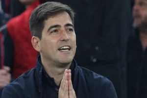 Liverpool sztárja sérülten sántikál le az Atletico Madrid elleni BL-meccsen