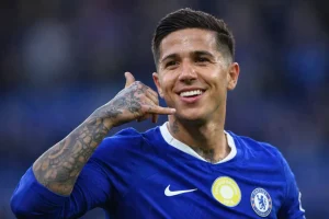 Man City új határidőt kapott Enzo Fernandezért, Chelsea kedvezményes ajánlatot kínál