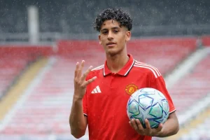 Man United átigazolási hírek – JJ Gabriel jövőjét a Barcelona vezeti