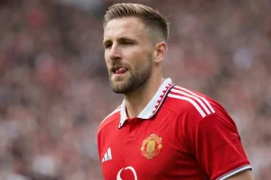Man United átigazolási hírek – Vörös Ördögök új balhátvédet keresnek Luke Shaw mellé