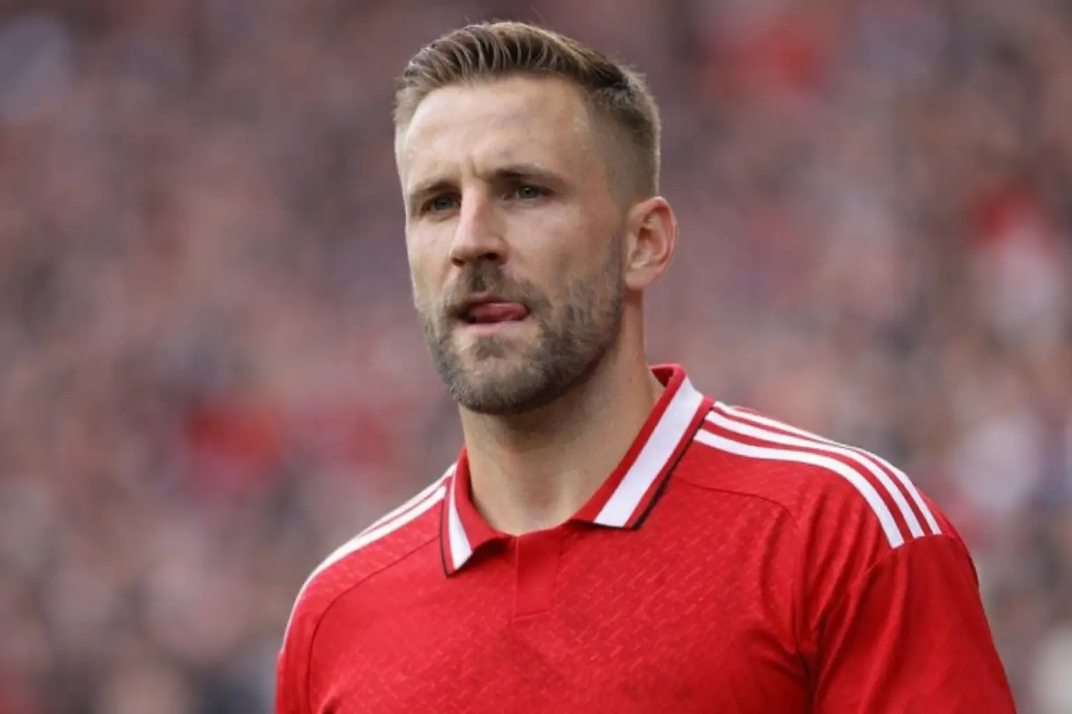 A Man United két Premier League-es balhátvédet tett átigazolási listájára, hogy versenytársat találjanak Luke Shaw-nak