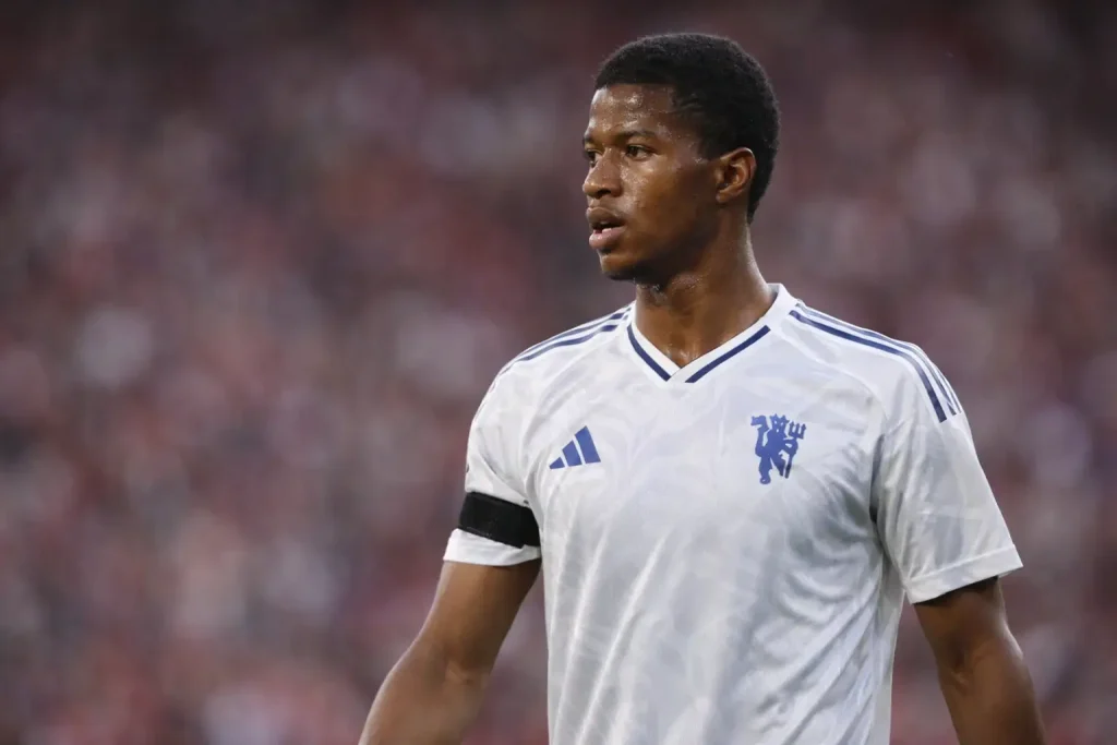 Man United megerősítette Chido Obi távozását – Mi történik most?