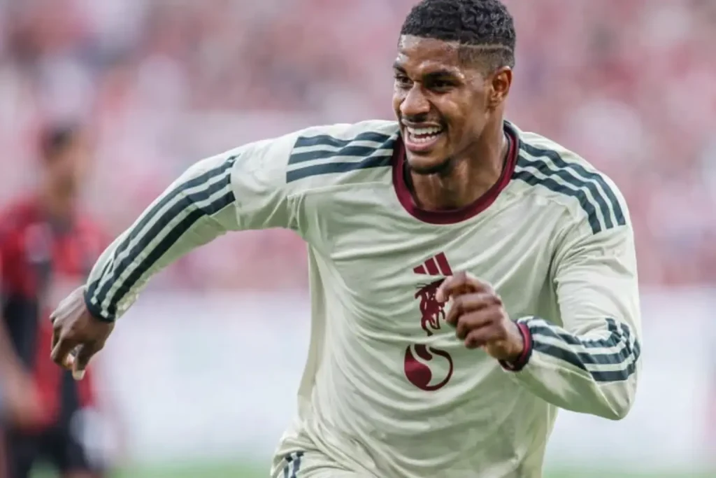 Michael Carrick nagy utalást tett Marcus Rashford jövőjére a Man Unitednél
