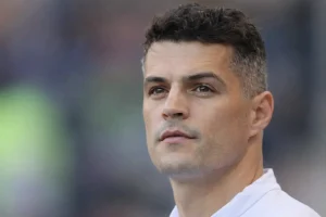 Miért döntött jól Granit Xhaka, hogy elutasította a Chelseat, miközben a Sunderland erősít