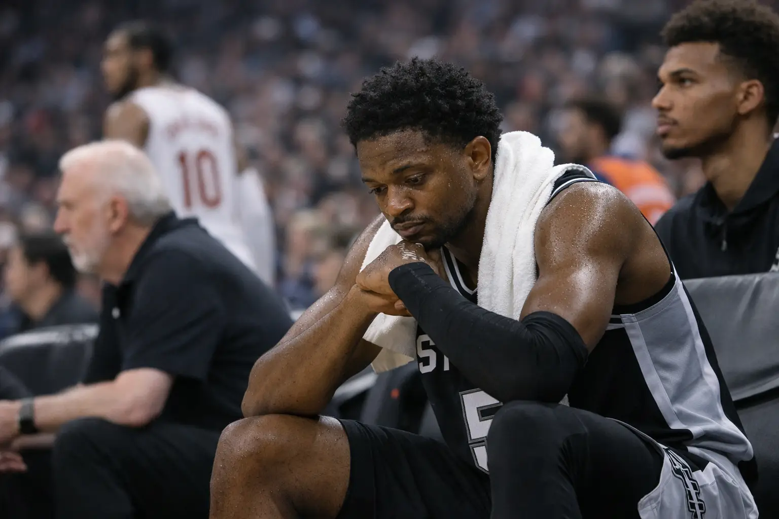 Elemző szerint a Spursnek messziről kerülnie kellene De’Aaron Fox nagy dobását