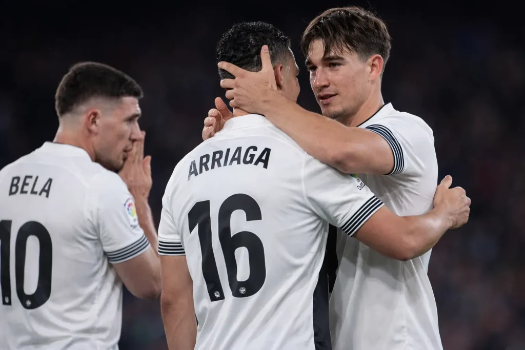 Real Madrid átigazolási hírek – 11 gólos Premier League-csatár érkezik Garcia helyére