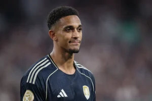 Real Madrid átigazolási hírek – 17,2 millió fontos védőigazolás Trent Alexander-Arnold ellen