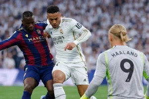 Tottenham átigazolási hírek – A Spurs verseng a 20 millió fontos, Haalandhoz hasonló csatárért