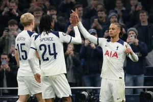 Tottenham átigazolási hírek – Fabrizio Romano: Spurs játékosa szívesen távozik 34 millió fontért