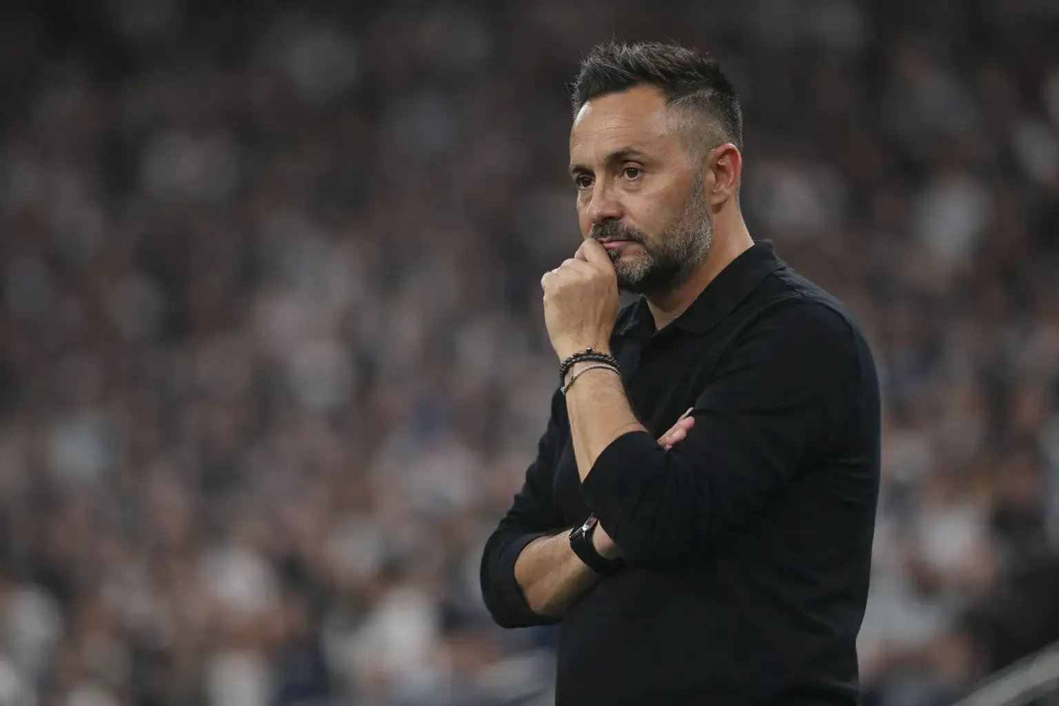 Tottenham hírek – „Ez a szoba falai között marad” – De Zerbi stílusa bosszantja az angol legendát