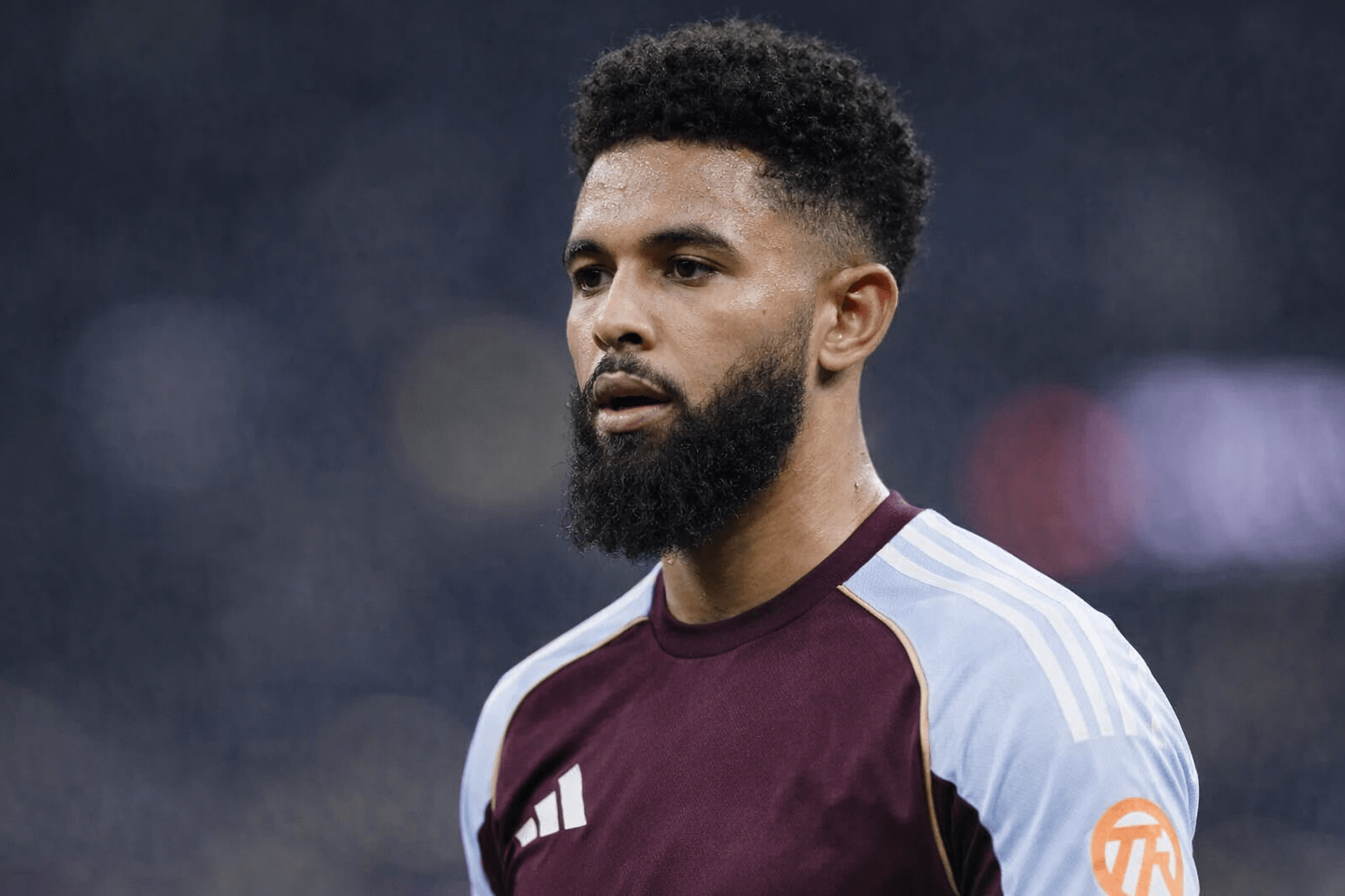 Aston Villa átigazolási hírek Douglas Luiz álláspontja „kiderült” a lehetséges Bajnokok Ligája-kvalifikáció előtt
