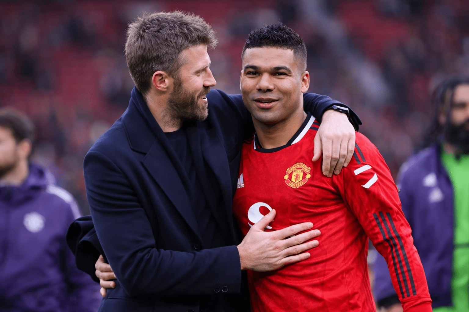 Casemiro elárulta, hogy „nagy probléma” a Man United számára Michael Carrick jövője, mivel a középpályás Carlo Ancelotti-összehasonlítást tett Carlo Ancelottival
