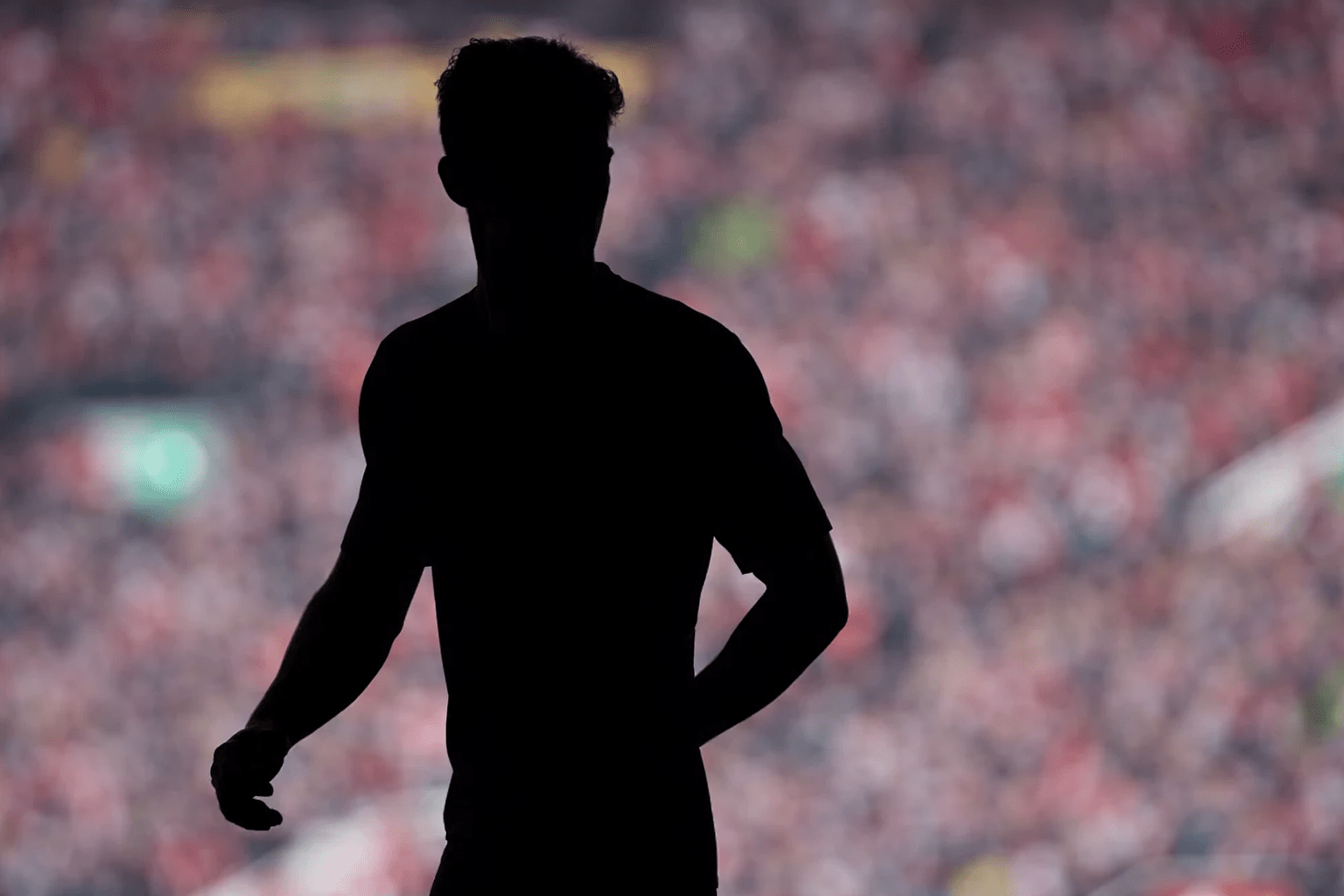 Man United átigazolási hírek A Vörös Ördögök „közeledésre készülnek” a nyári vezető célpontért, aki átalakíthatná Michael Carrick csapatát