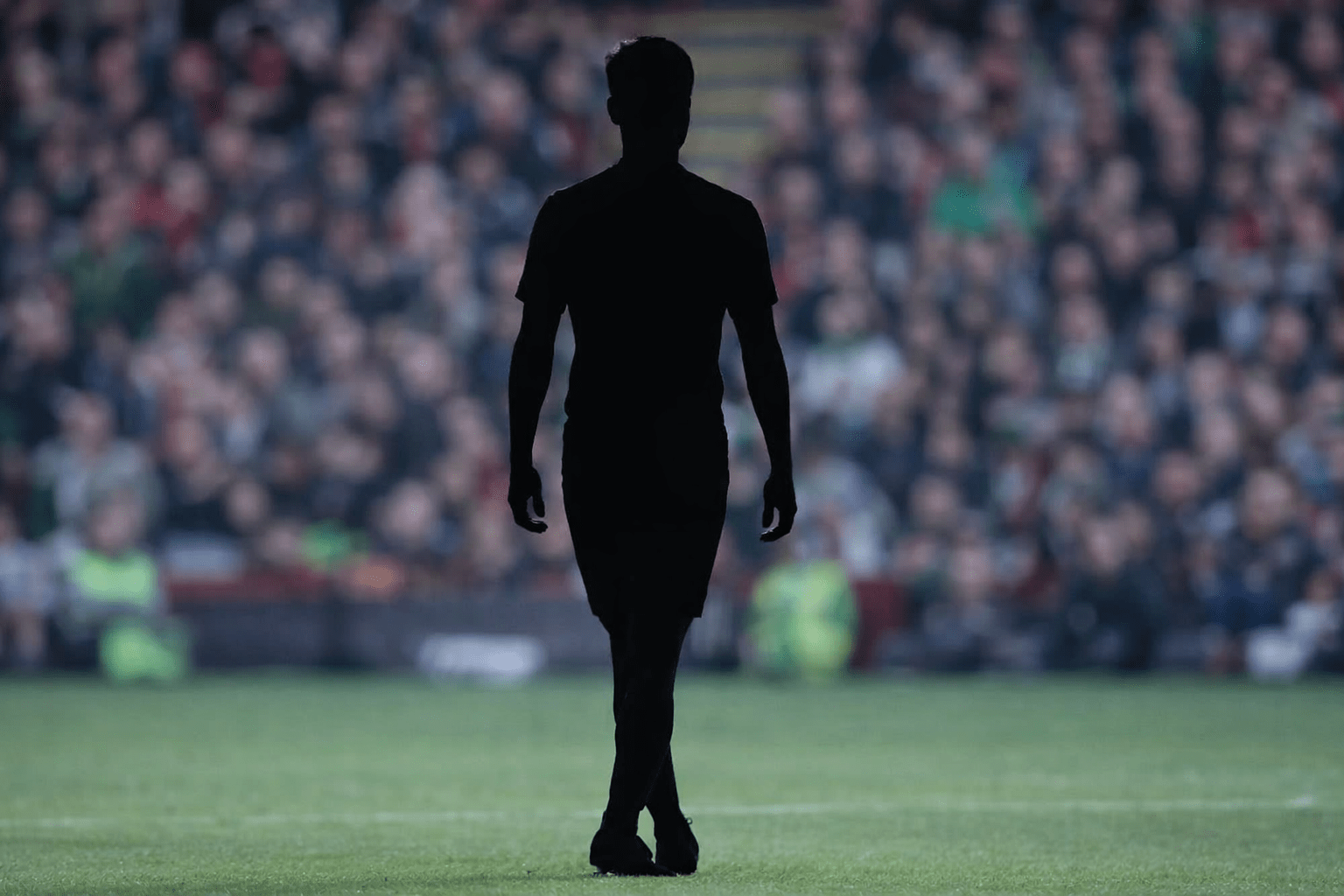 Spurs átigazolási hírek A Tottenham „versenyben van” a Chelsea-vel és a Liverpoollal a 19 millió fontra értékelt Premier League-védőért