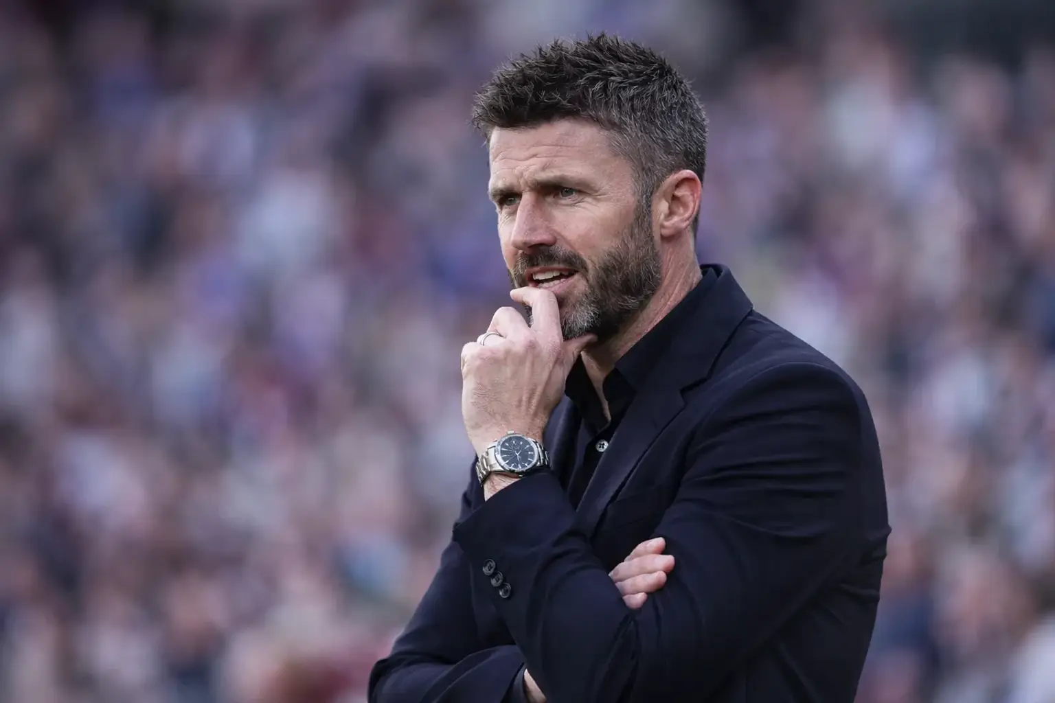 VAR-hangfelvétel került nyilvánosságra a Michael Carrick vezette MU vitatott büntetőhelyzetéről Calvin Bassey kézérintése miatt