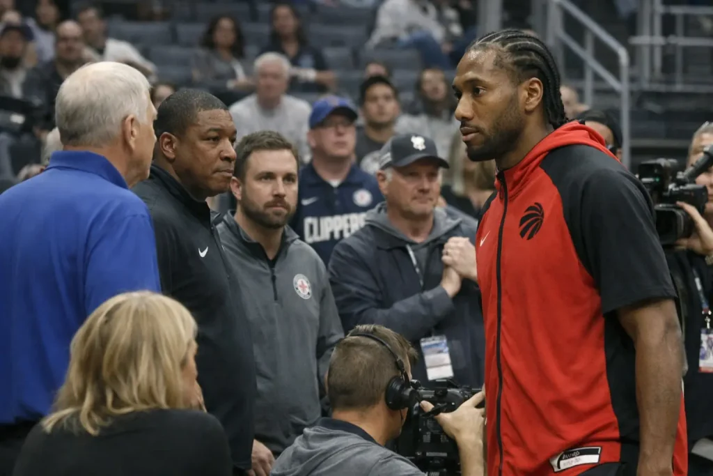 Vicces kérdés Kawhi Leonardról a Clippers riportertől